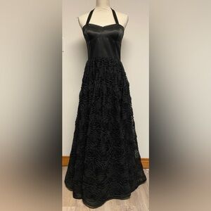 Adrianna Papell Corset Rosette Evening Gown Size 6